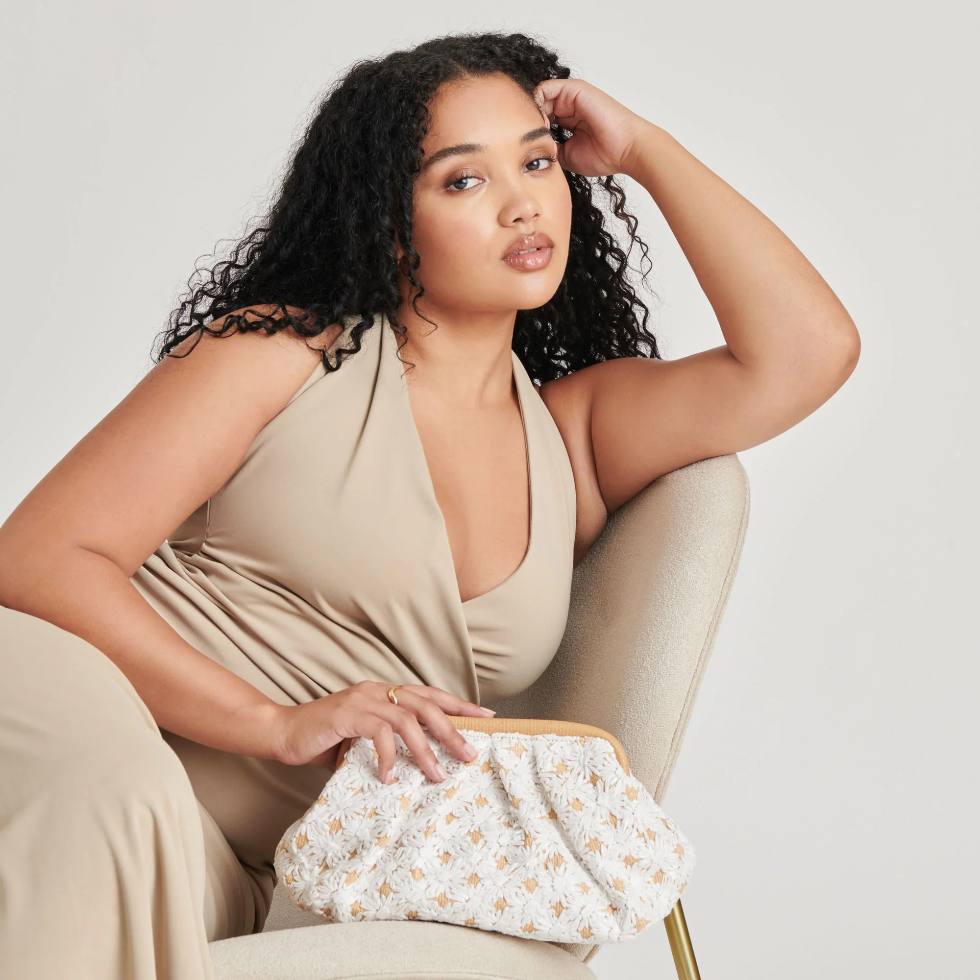 FIORE CLUTCH EMBROIDERED NATURAL RAFFIA - Image 4