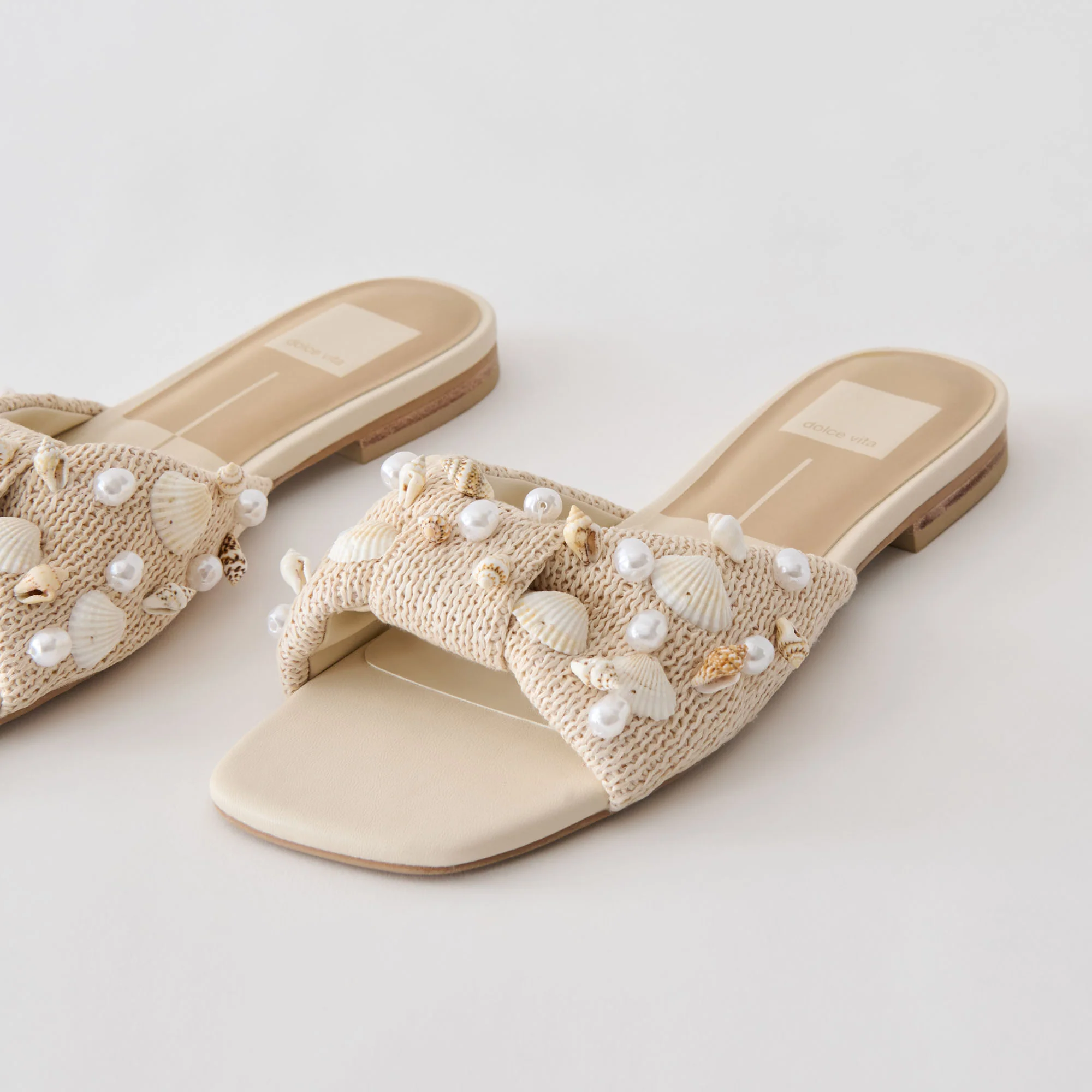 LIZZA SANDALS OATMEAL BEADED RAFFIA - Image 2