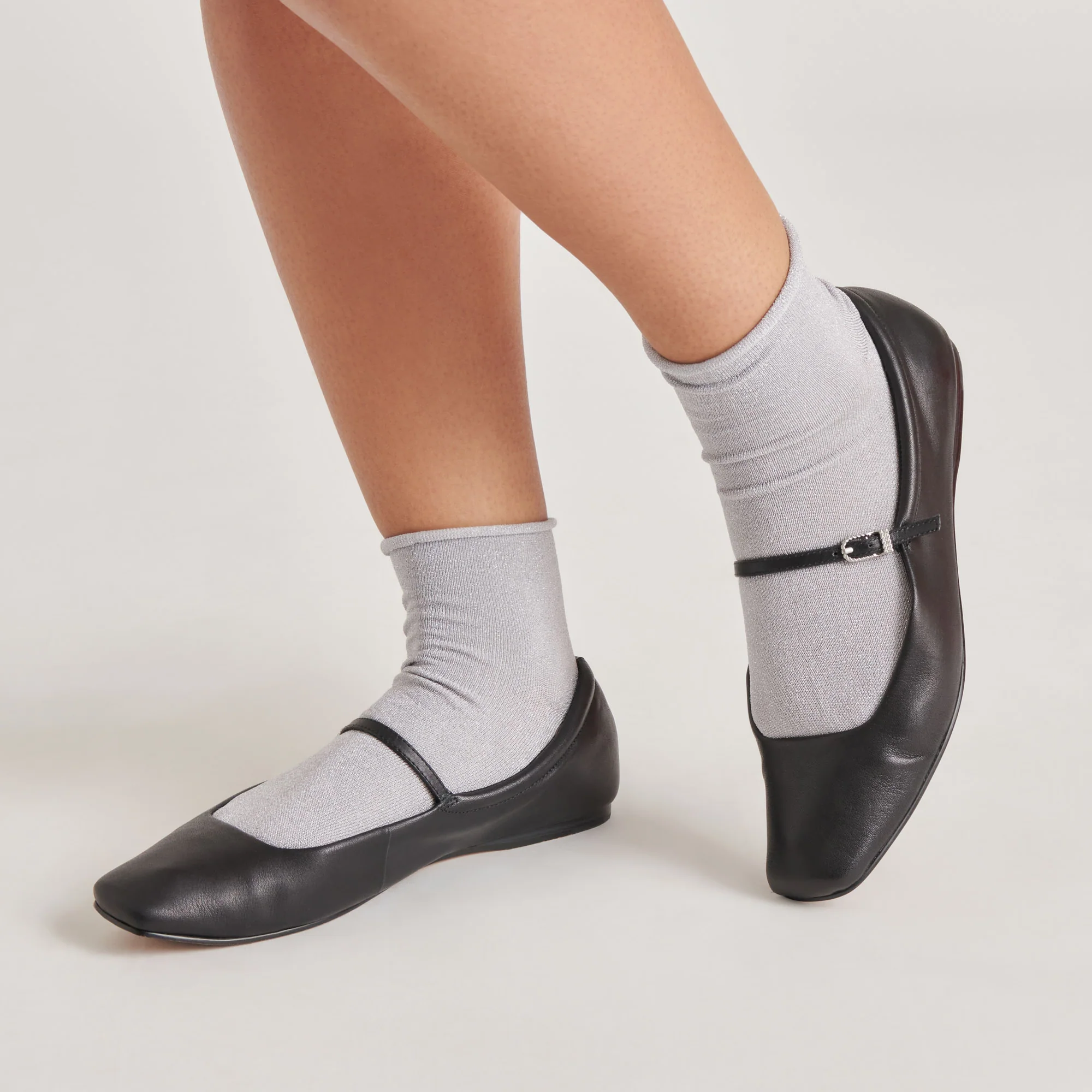 SHIMMER SHORTIE SOCKS SILVER - Image 2